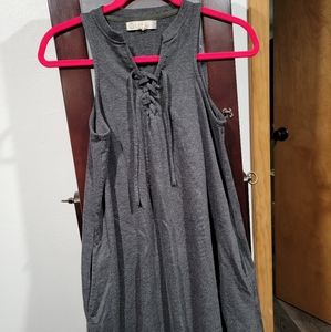 Women's Cover Up/Flowy Dress with Pockets. Size Small